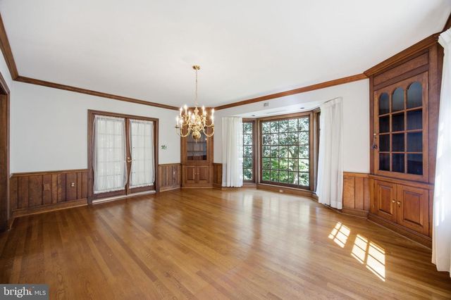 9187 OLD DOMINION DR, Mclean, VA 22102