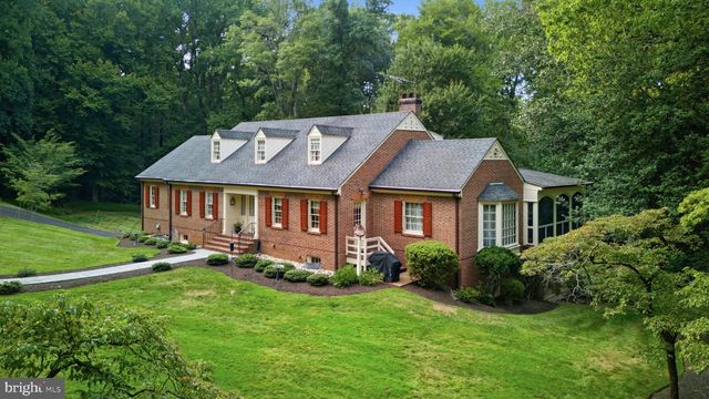 9187 OLD DOMINION DR, Mclean, VA 22102