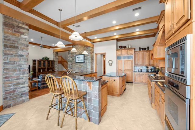 18675 W Cool Breeze Lane, Montgomery, TX 77356