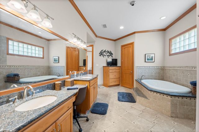 18675 W Cool Breeze Lane, Montgomery, TX 77356
