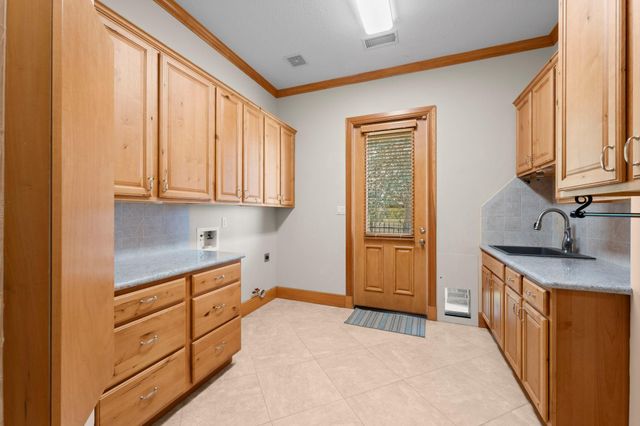 18675 W Cool Breeze Lane, Montgomery, TX 77356