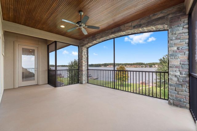 18675 W Cool Breeze Lane, Montgomery, TX 77356