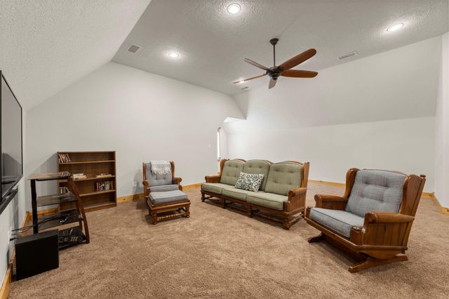 18675 W Cool Breeze Lane, Montgomery, TX 77356
