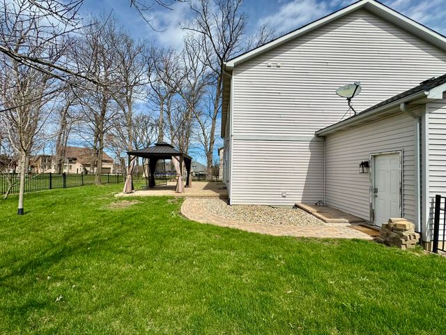 7351 Bradford Place, Schererville, IN 46375