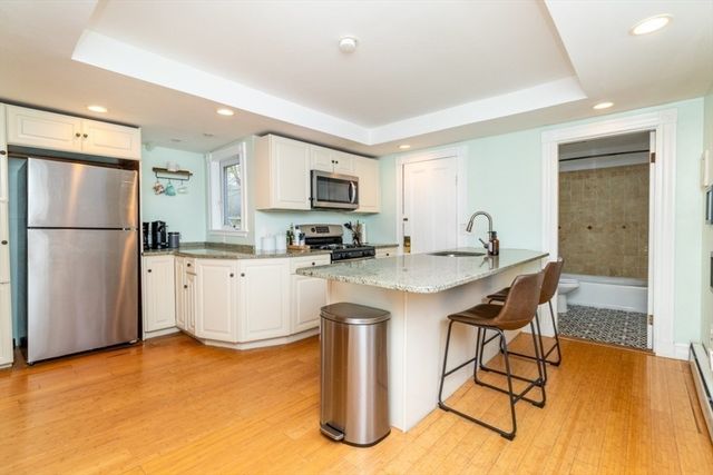 220 Crescent St, Rockland, MA 02370