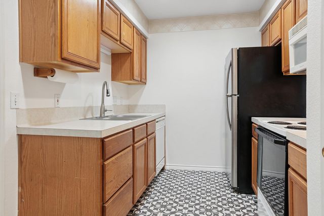 12319 Turtle Rock RD B, Austin, TX 78729