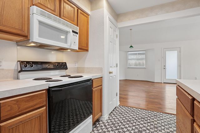 12319 Turtle Rock RD B, Austin, TX 78729