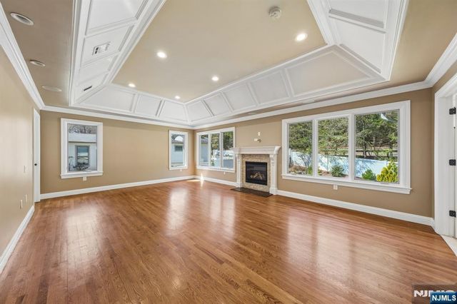 14 O Shaughnessy Lane, Closter, NJ 07624