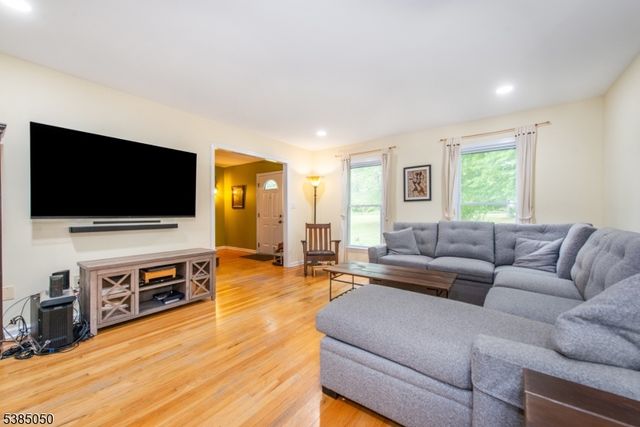 300 East Mountain, Hillsborough Twp., NJ 08844