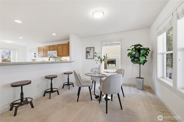 36703 SE Gravenstein Court, Snoqualmie, WA 98065