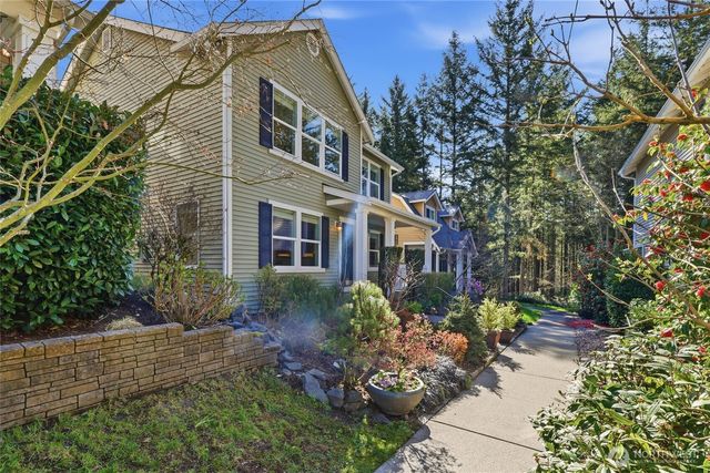 36703 SE Gravenstein Court, Snoqualmie, WA 98065