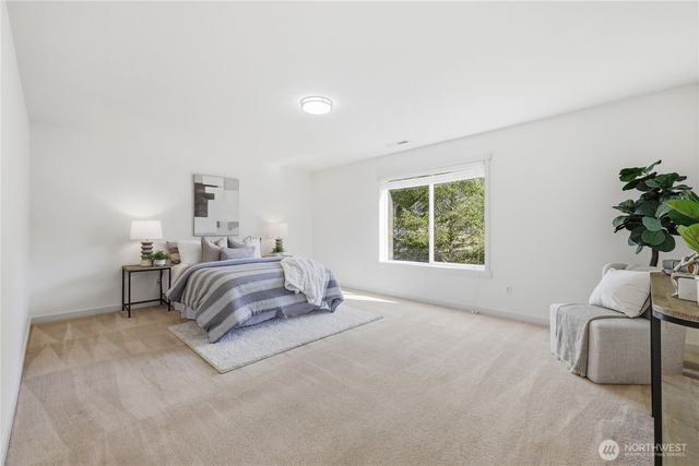 36703 SE Gravenstein Court, Snoqualmie, WA 98065
