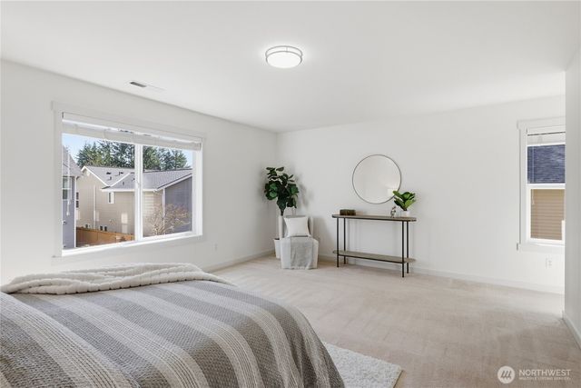 36703 SE Gravenstein Court, Snoqualmie, WA 98065