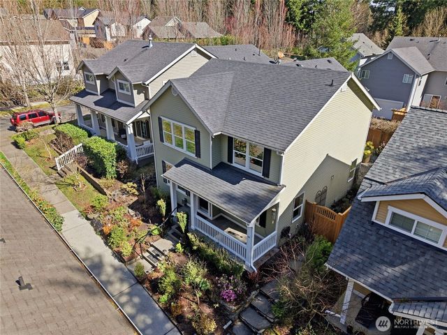 36703 SE Gravenstein Court, Snoqualmie, WA 98065