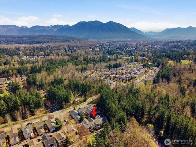 36703 SE Gravenstein Court, Snoqualmie, WA 98065