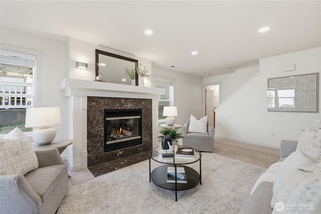 36703 SE Gravenstein Court, Snoqualmie, WA 98065