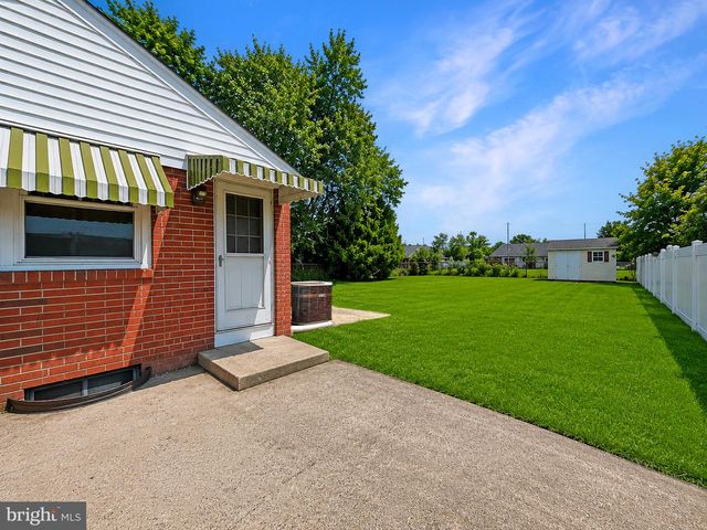 108 STEVENSON AVE, Beverly, NJ 08010