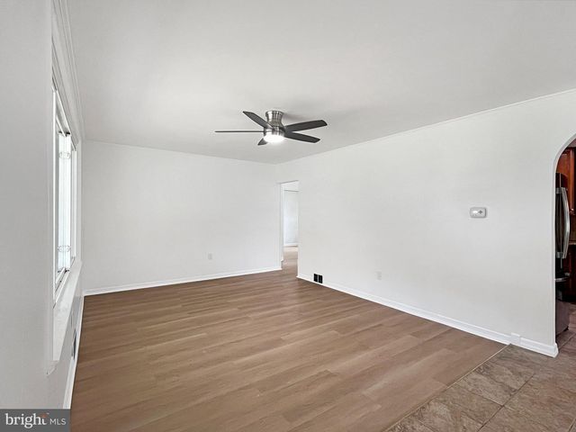 108 STEVENSON AVE, Beverly, NJ 08010