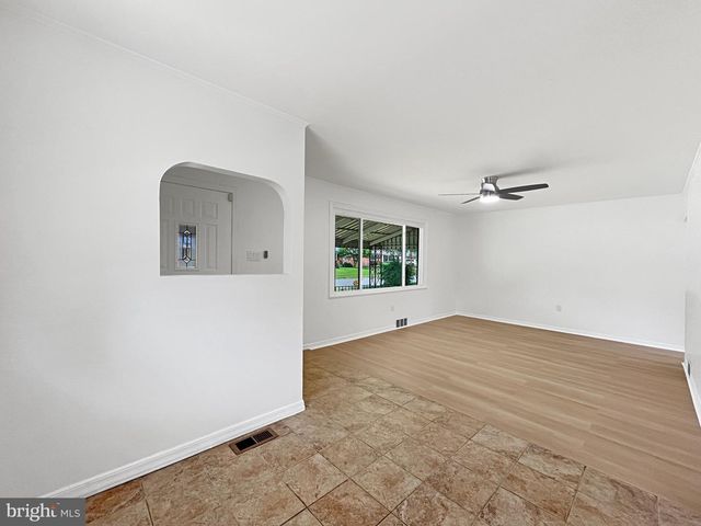 108 STEVENSON AVE, Beverly, NJ 08010