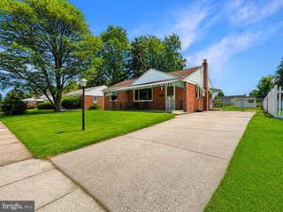 108 STEVENSON AVE, Beverly, NJ 08010