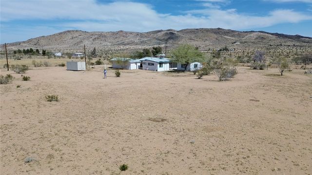 2674 Chapton Lane, Landers, CA 92285