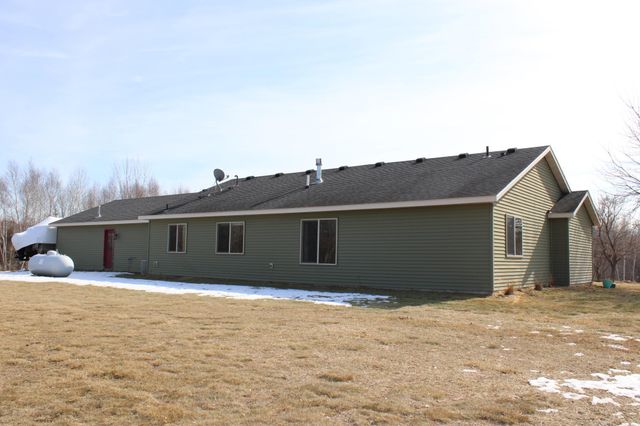 7418 450th Street, Harris, MN 55032