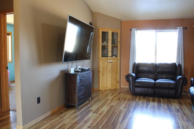 7418 450th Street, Harris, MN 55032