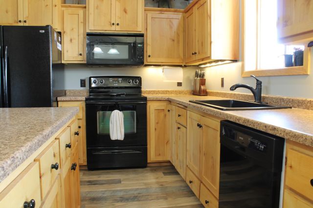 7418 450th Street, Harris, MN 55032