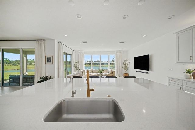 3254 WOODLAND BROOK WAY, Wesley Chapel, FL 33543