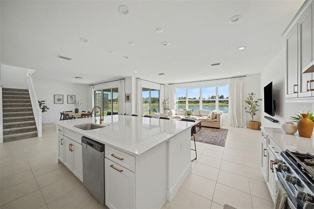 3254 WOODLAND BROOK WAY, Wesley Chapel, FL 33543