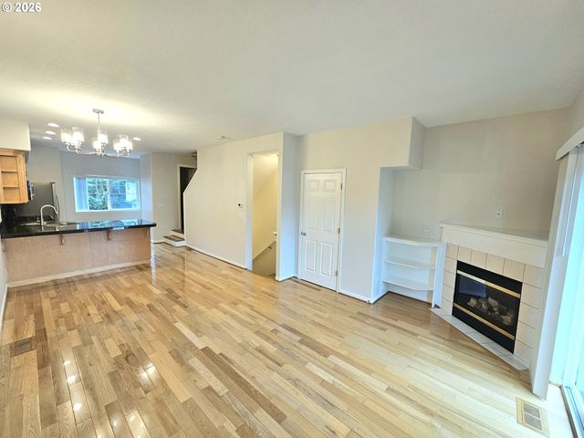 7867 Ne KIAN Ln, Beaverton, OR 97006