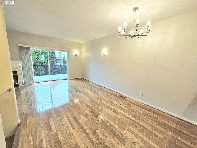 7867 Ne KIAN Ln, Beaverton, OR 97006