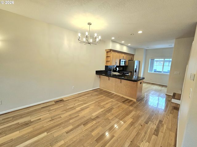 7867 Ne KIAN Ln, Beaverton, OR 97006