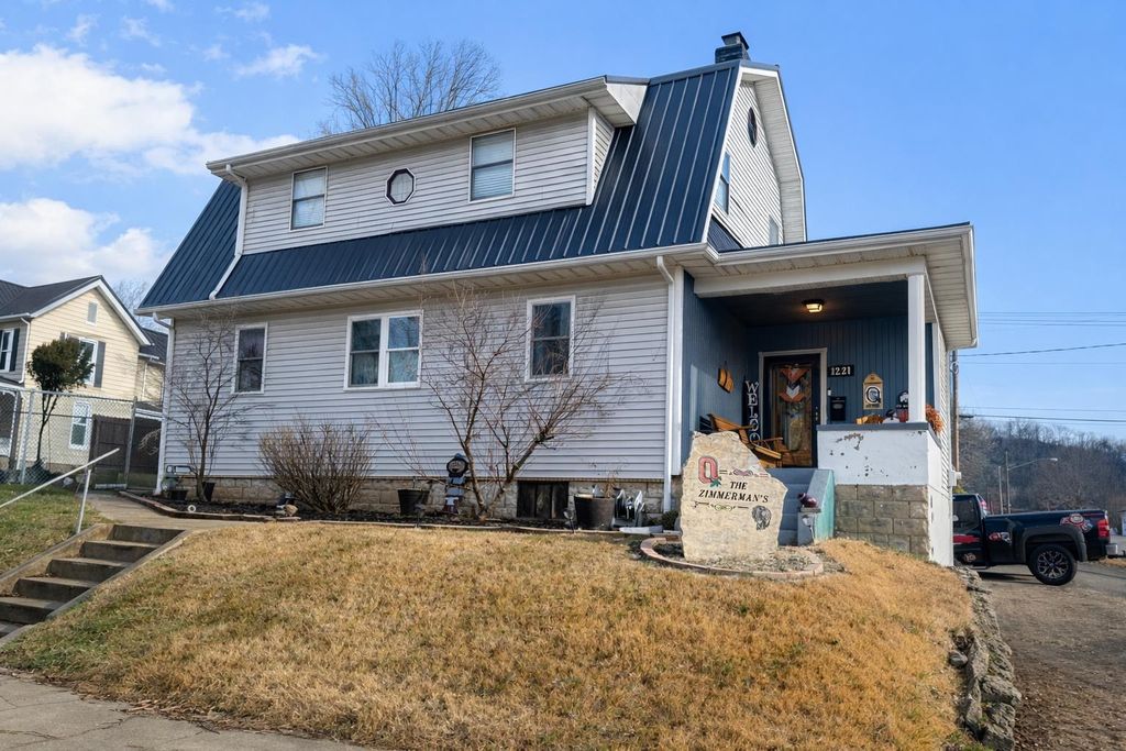 1221 S 6th Street, Ironton, OH 45638