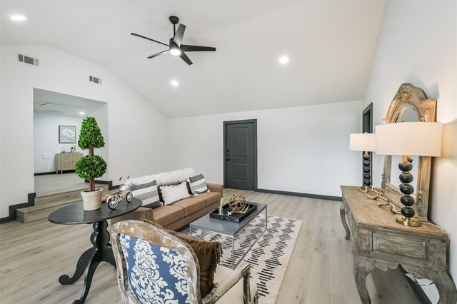 9167 Conner Road, Washington, TX 77880