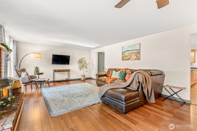 28802 Fern Bluff Road, Monroe, WA 98272