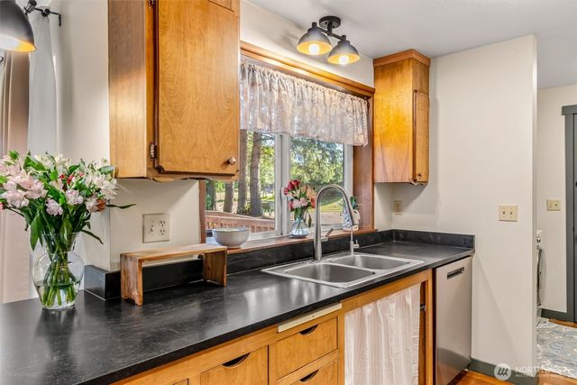 28802 Fern Bluff Road, Monroe, WA 98272