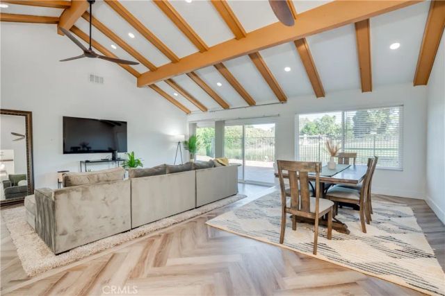 1450 Via Vallarta, Riverside, CA 92506