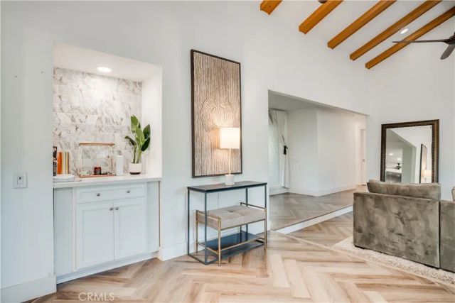 1450 Via Vallarta, Riverside, CA 92506