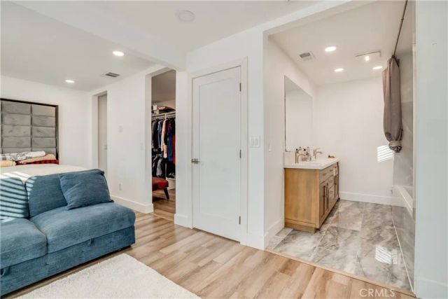 1450 Via Vallarta, Riverside, CA 92506