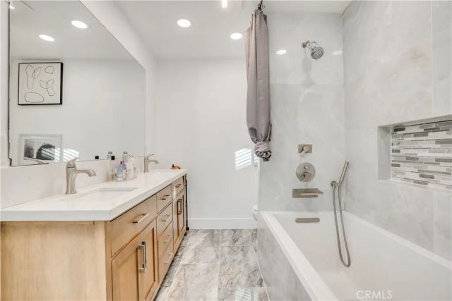 1450 Via Vallarta, Riverside, CA 92506