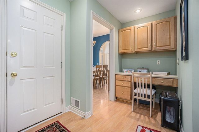 5428 Antiqua Circle, Kalamazoo, MI 49009