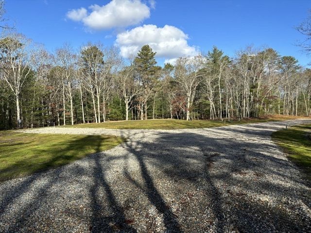 650 Parker Lane, Barnstable, MA 02668