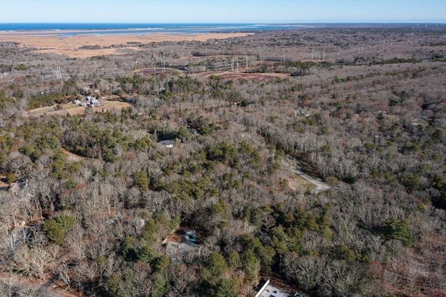 650 Parker Lane, Barnstable, MA 02668