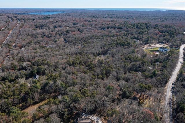 650 Parker Lane, Barnstable, MA 02668