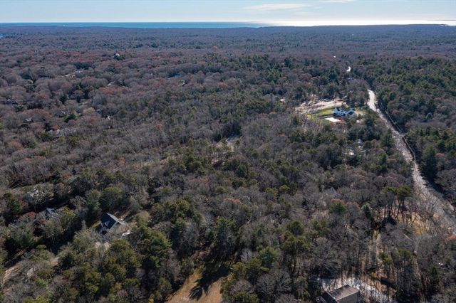 650 Parker Lane, Barnstable, MA 02668