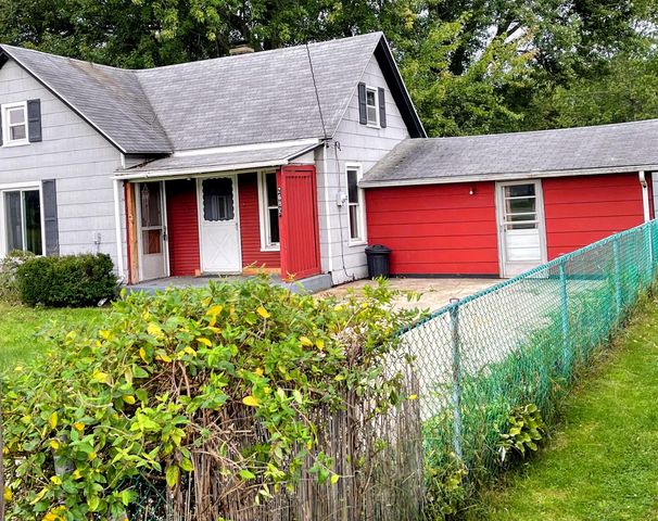 2632 Lincoln Avenue, St. Joseph, MI 49085