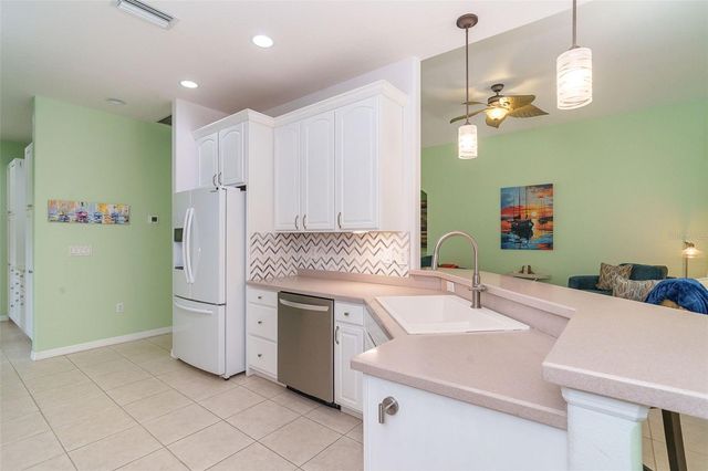 122 CLEAR LAKE DRIVE, Englewood, FL 34223