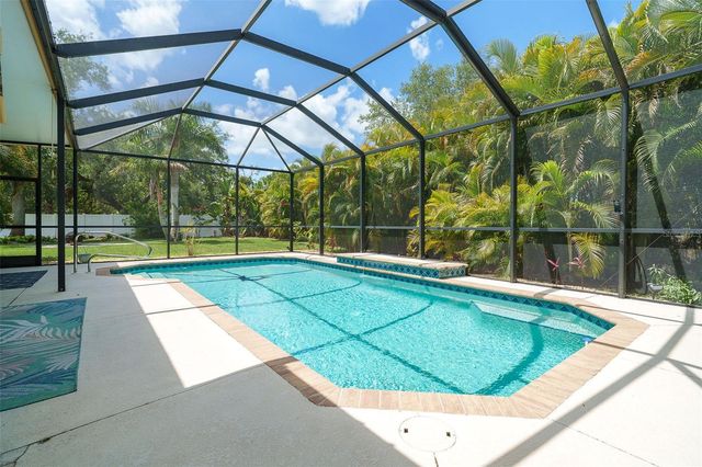 122 CLEAR LAKE DRIVE, Englewood, FL 34223