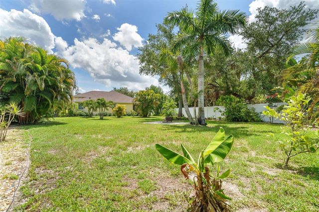 122 CLEAR LAKE DRIVE, Englewood, FL 34223
